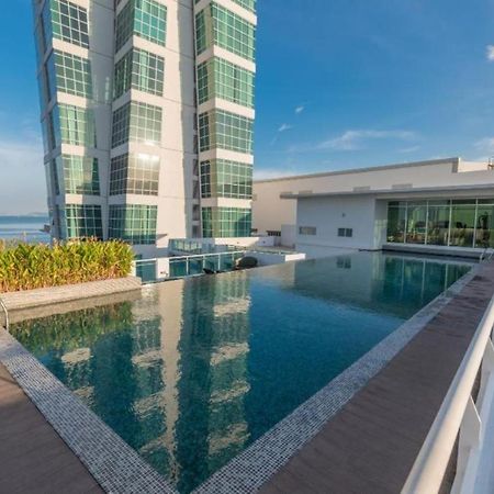 Loft Pano Seaview Suite 2 Bedroom By The Only Bnb Jelutong Eksteriør bilde