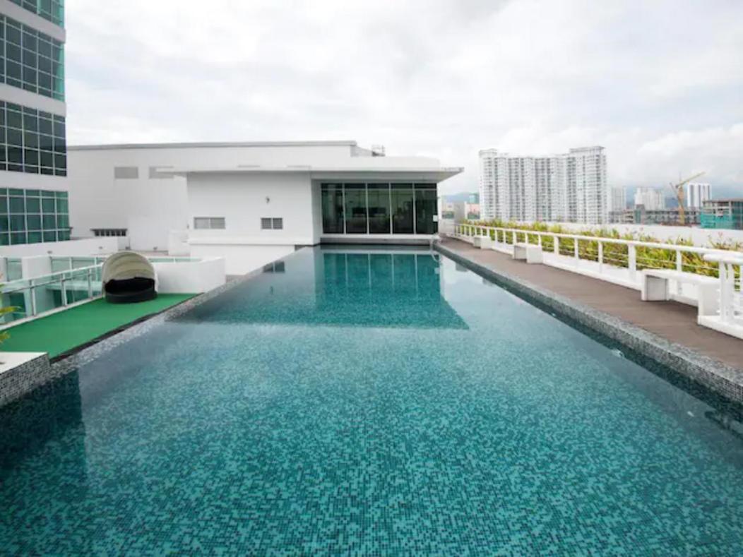 Loft Pano Seaview Suite 2 Bedroom By The Only Bnb Jelutong Eksteriør bilde